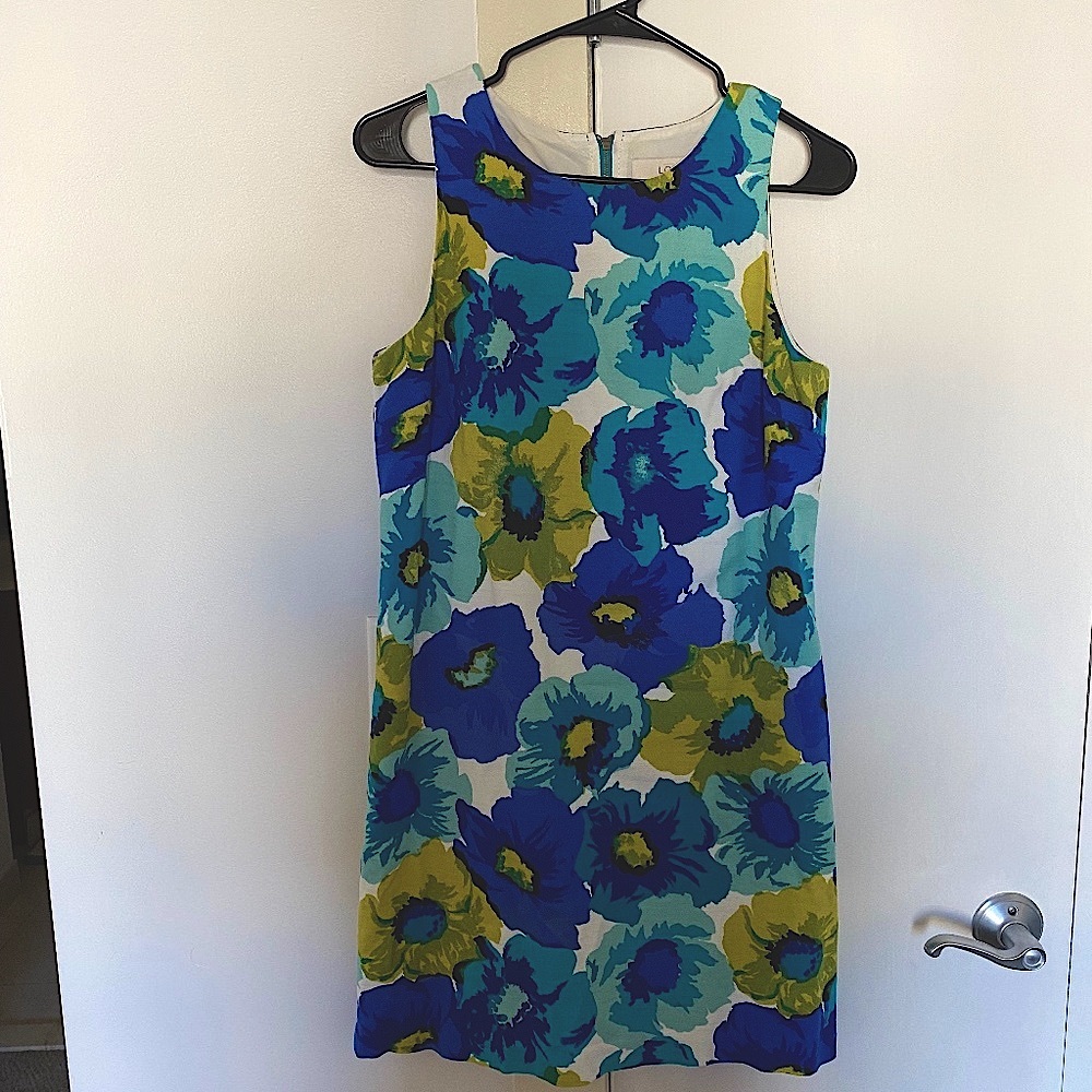 LOFT Large Print Floral Shift Dress💐